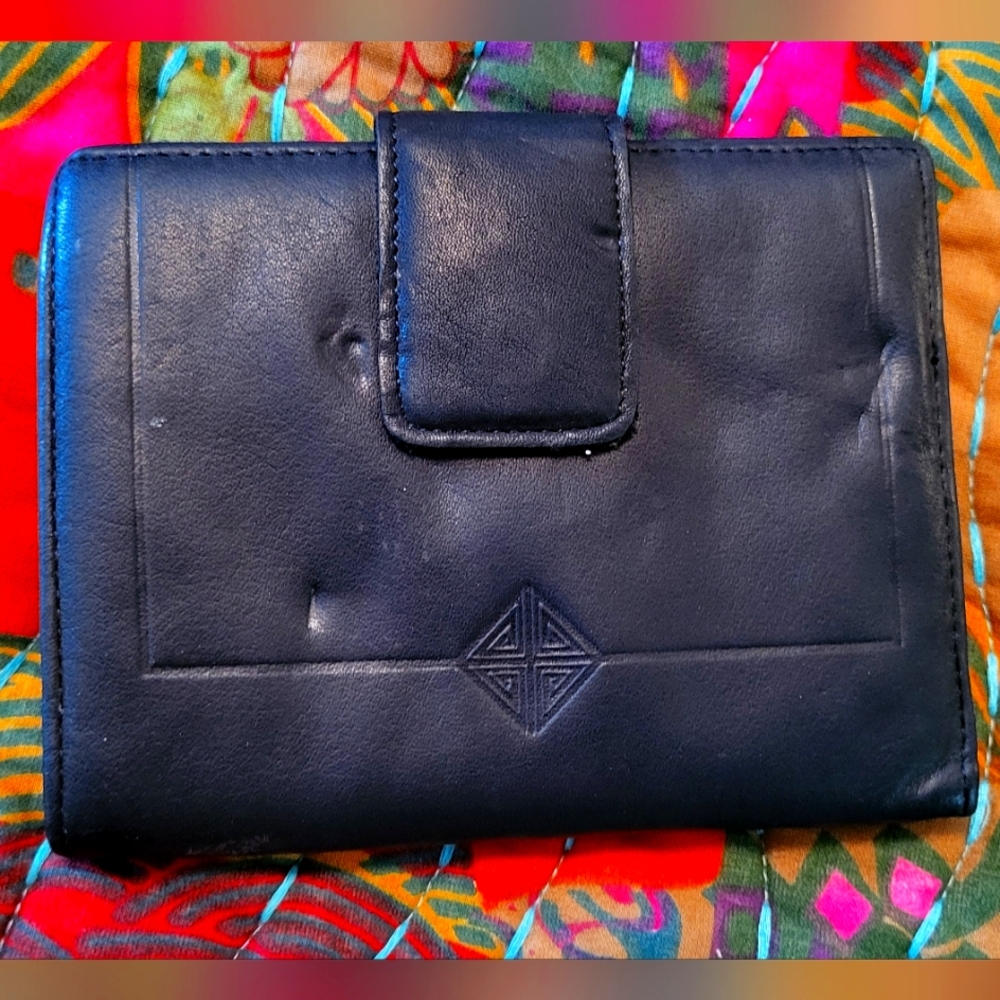 Sleek Black Leather Card Holder